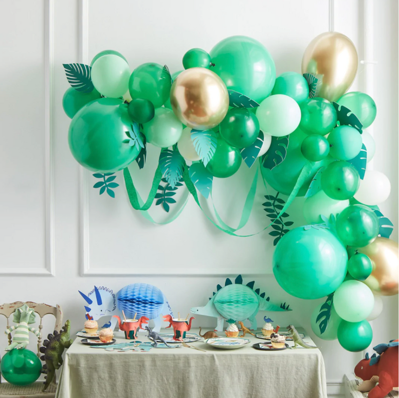 Leafy Green Balloon Arch Kit